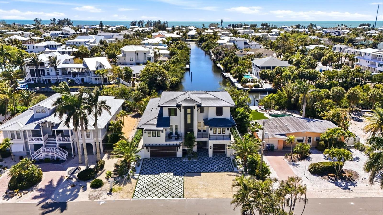 BIMINI BAY ESTATES - Residential