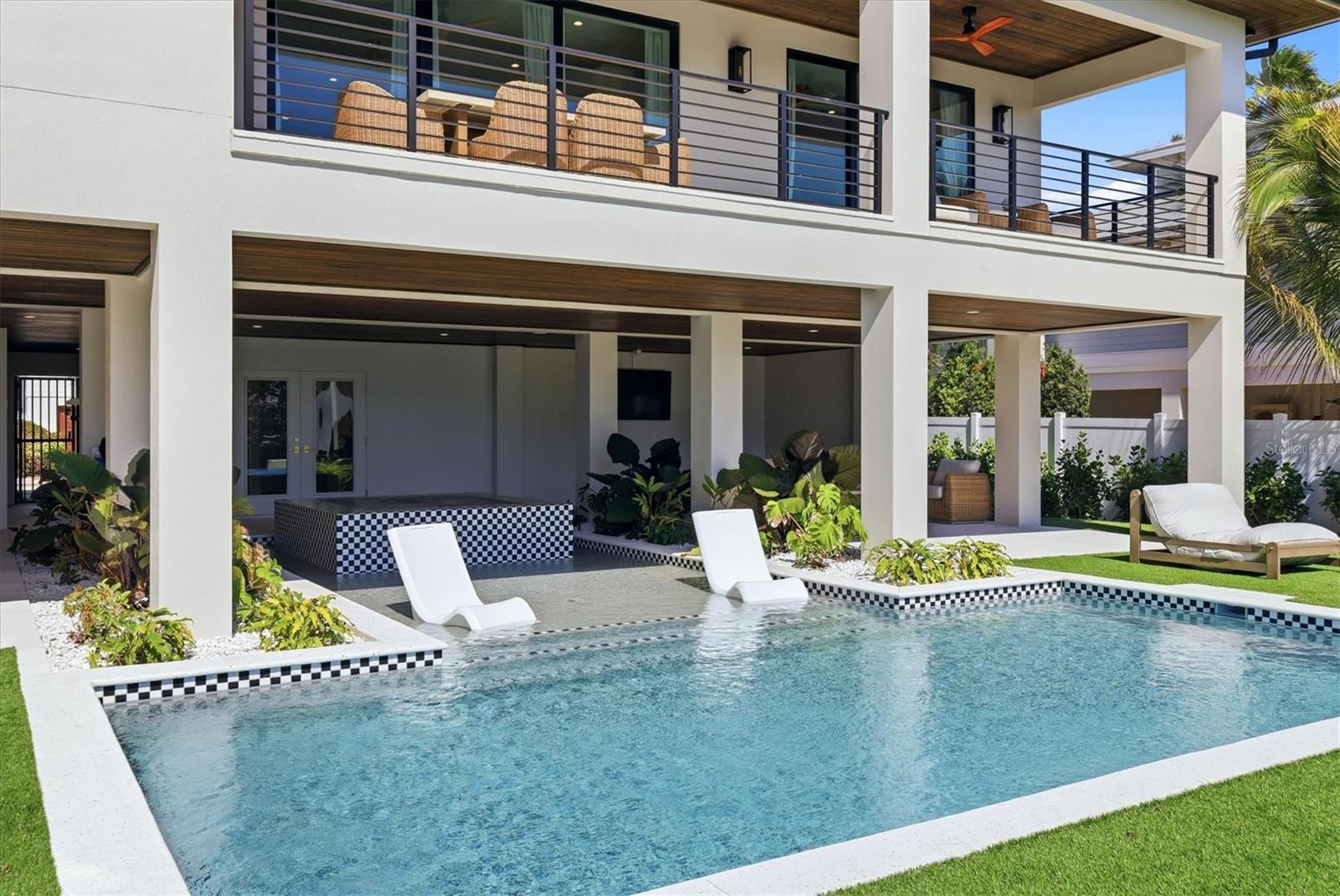 BIMINI BAY ESTATES - Residential