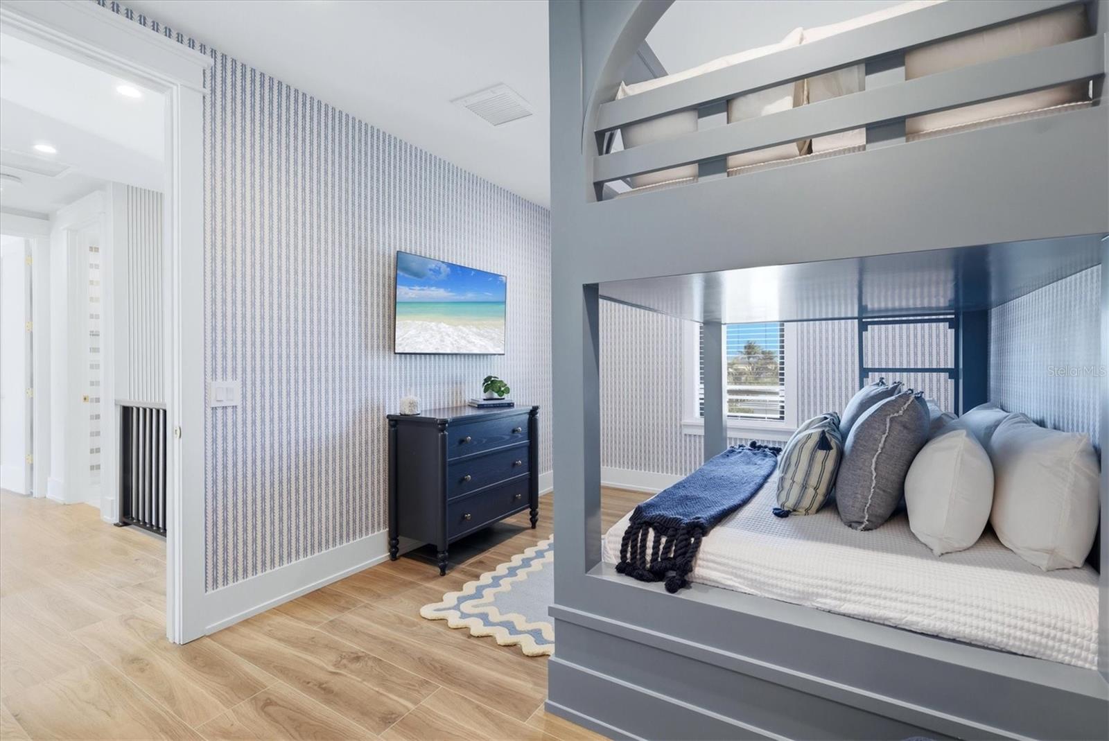 BIMINI BAY ESTATES - Residential