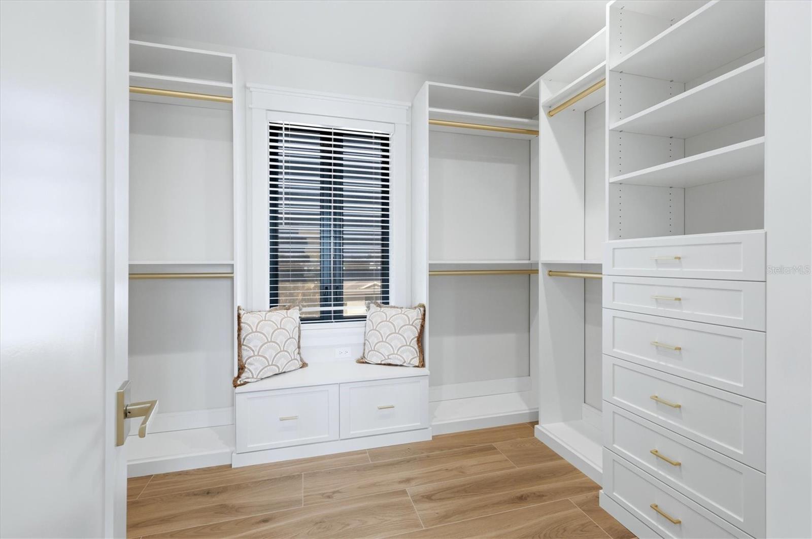 BIMINI BAY ESTATES - Residential