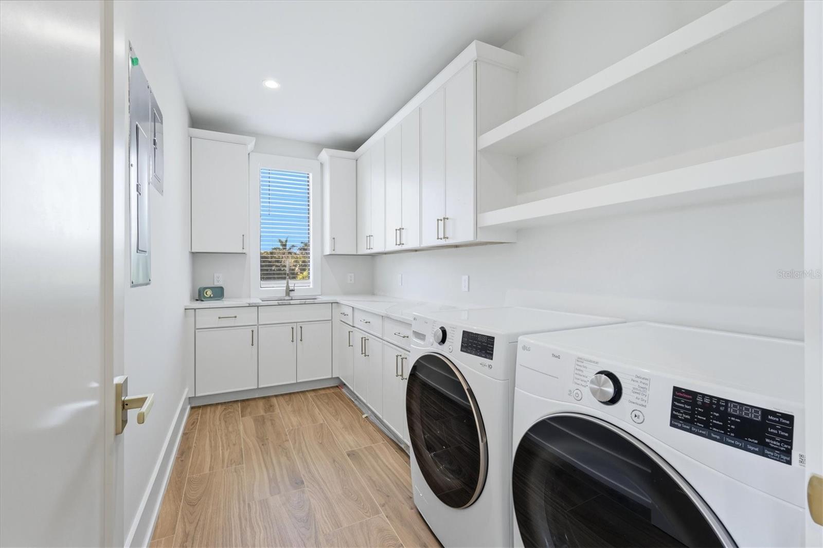 BIMINI BAY ESTATES - Residential