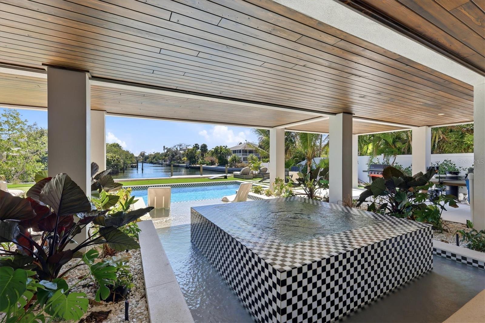 BIMINI BAY ESTATES - Residential