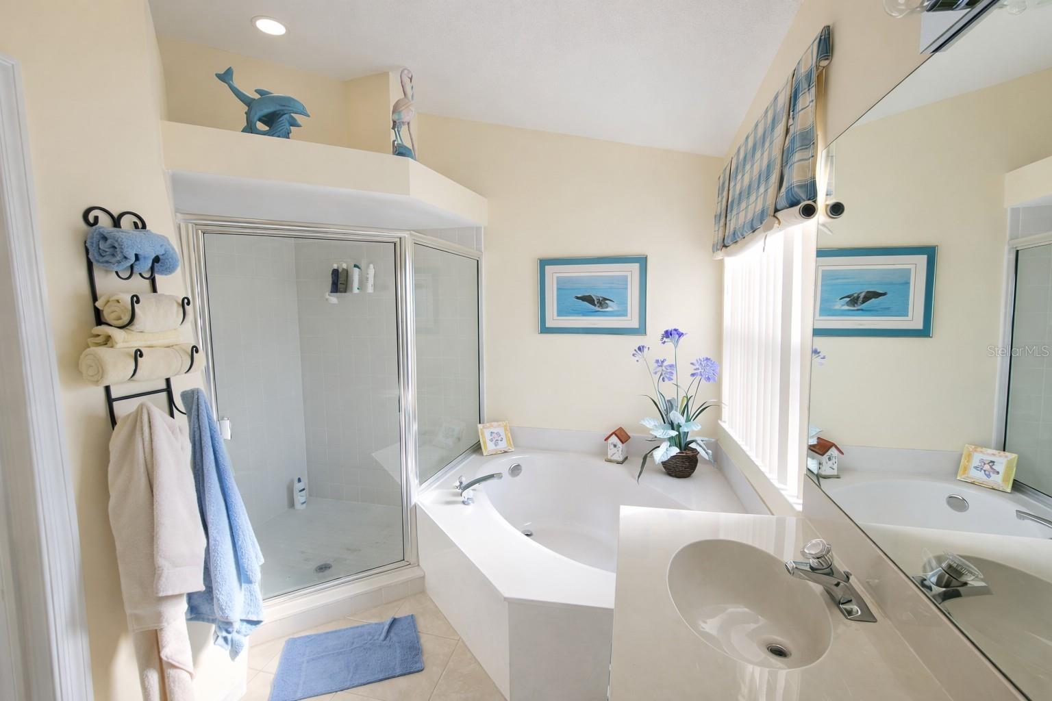 YELLOWFIN COVE CONDO - Residential