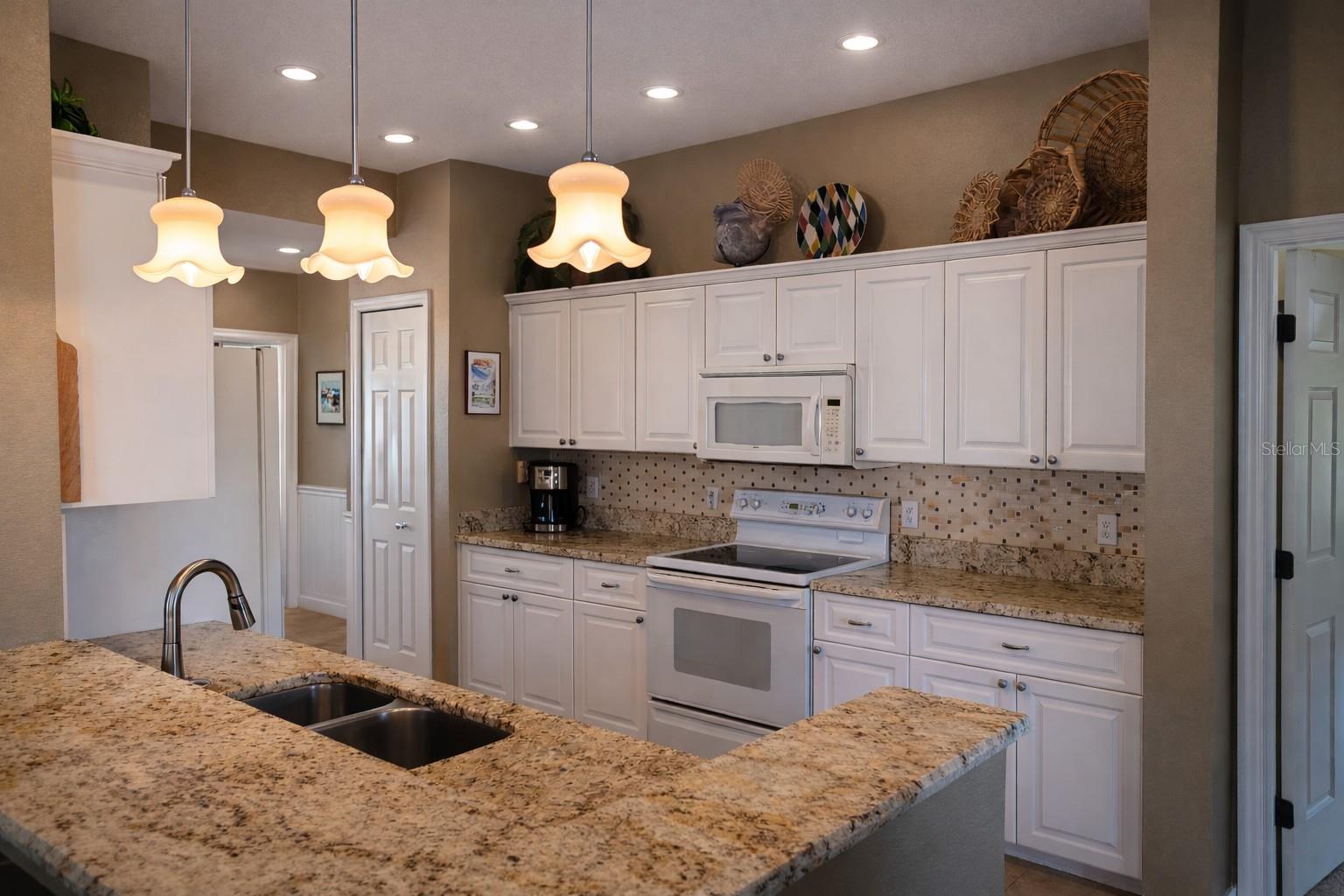 YELLOWFIN COVE CONDO - Residential