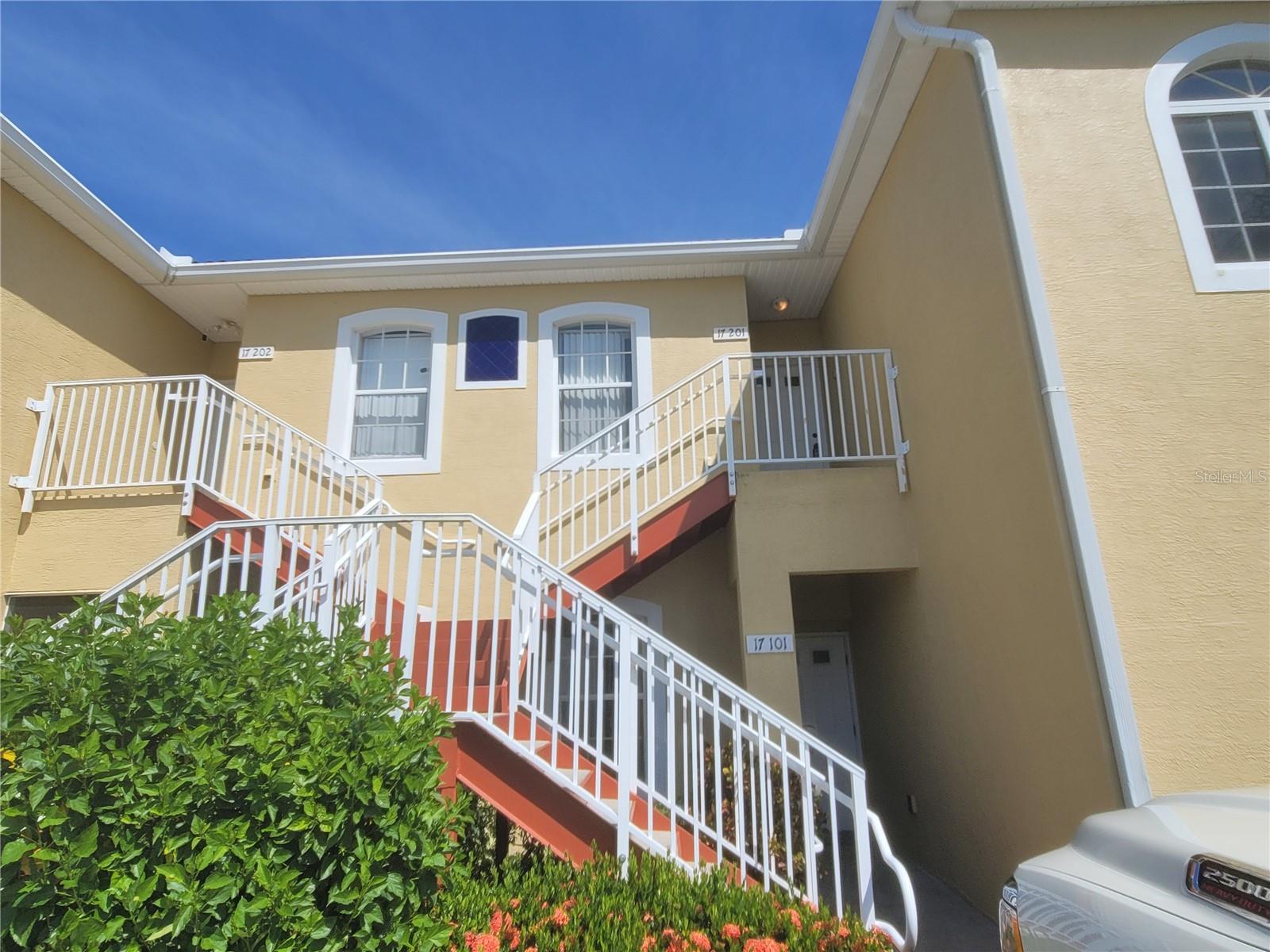 LAKE MARION GOLF RESIDENCE CONDO - Residential Lease