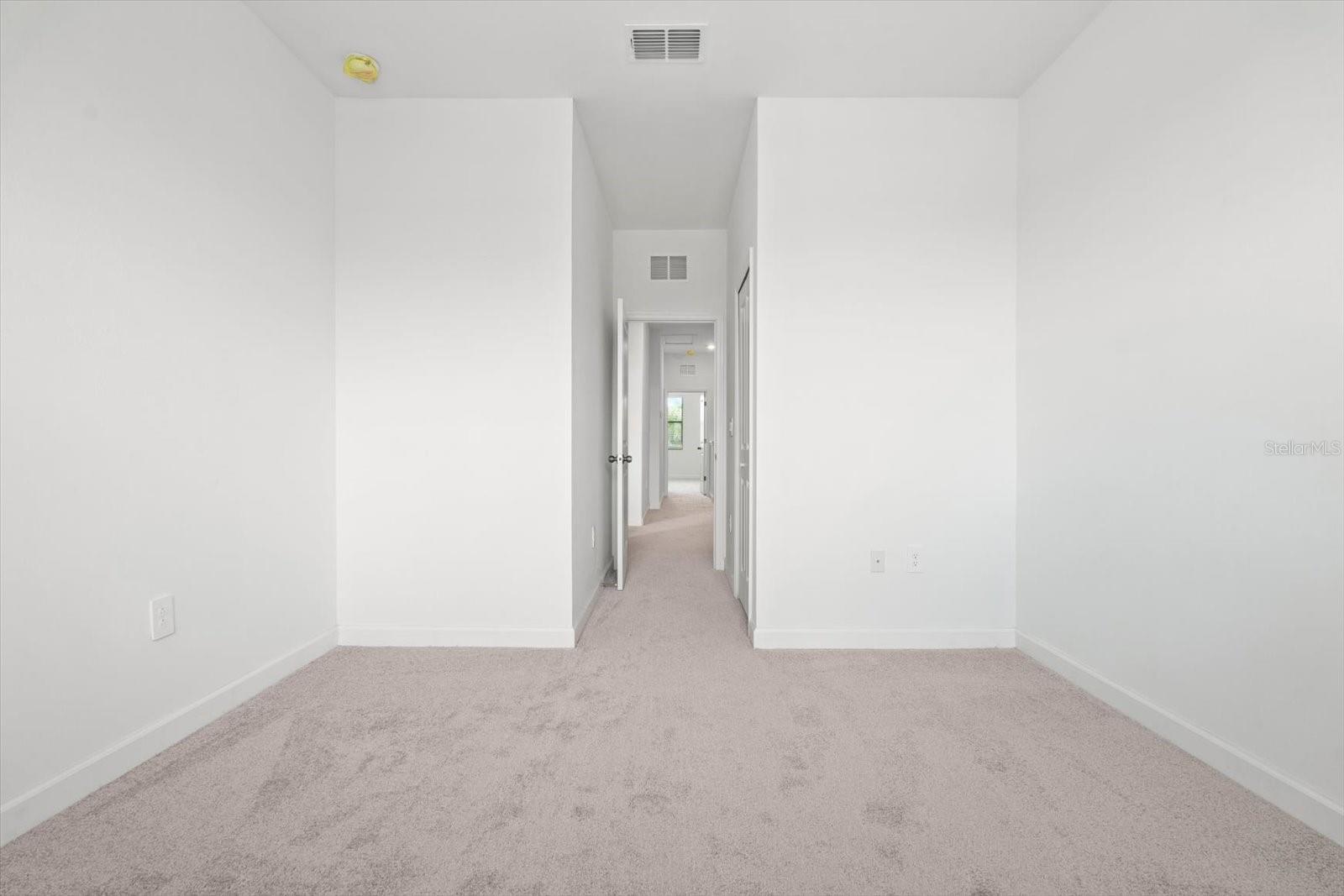 LORRAINE LAKES PH IIA - Residential Lease
