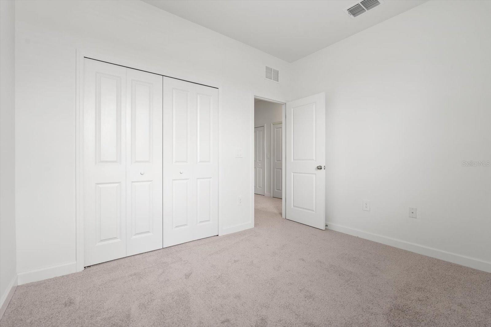LORRAINE LAKES PH IIA - Residential Lease