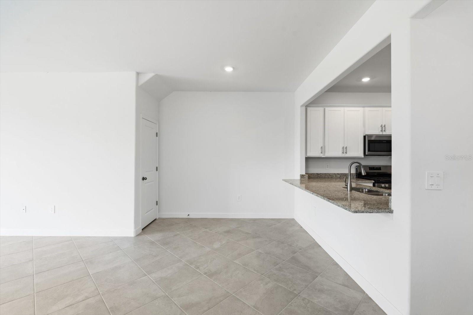LORRAINE LAKES PH IIA - Residential Lease