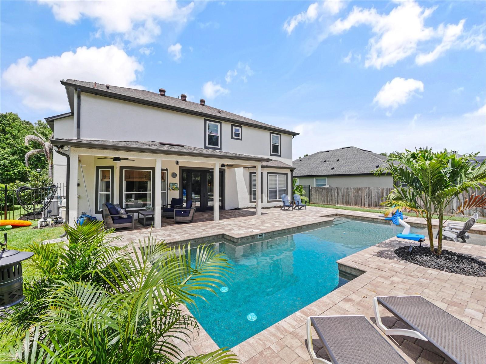 BARRINGTON ESTATES - Residential