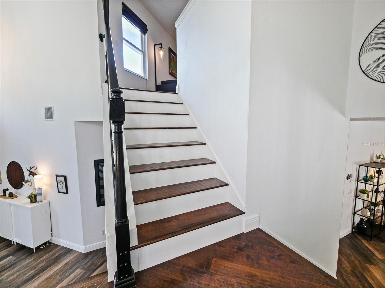 BARRINGTON ESTATES - Residential