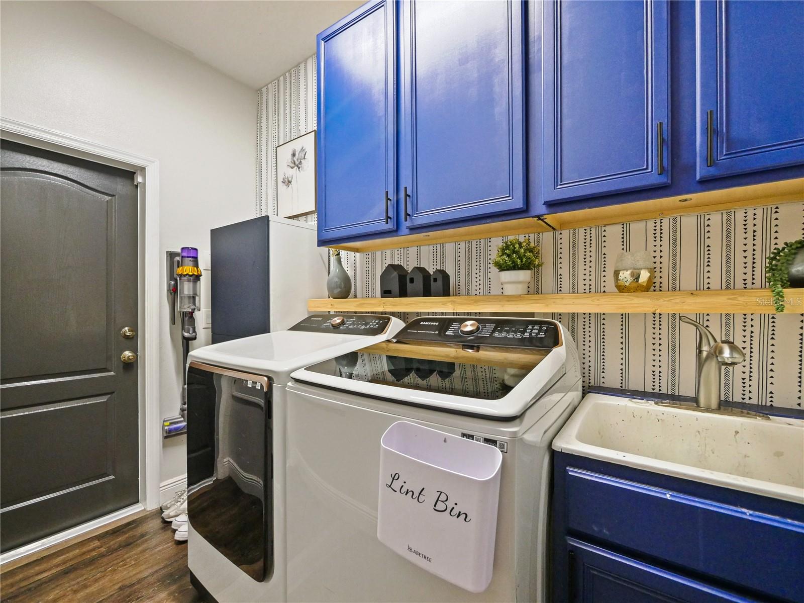 BARRINGTON ESTATES - Residential