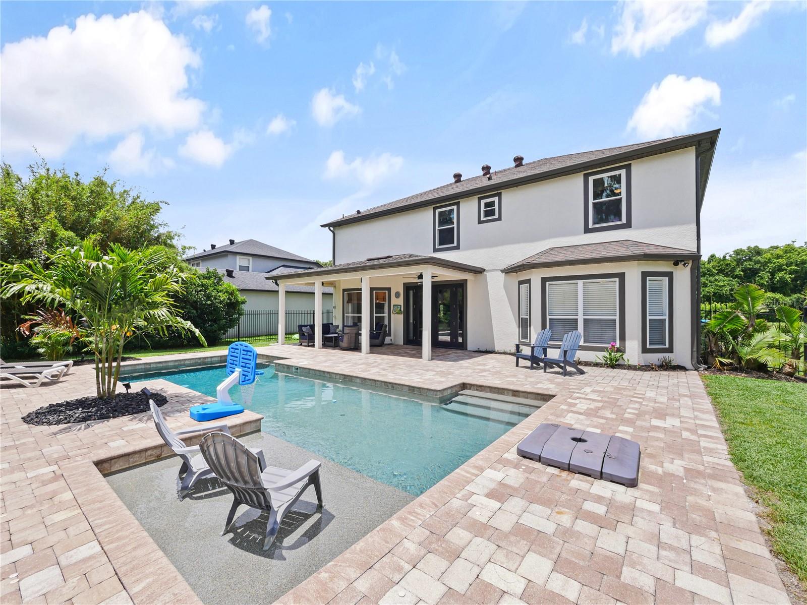 BARRINGTON ESTATES - Residential