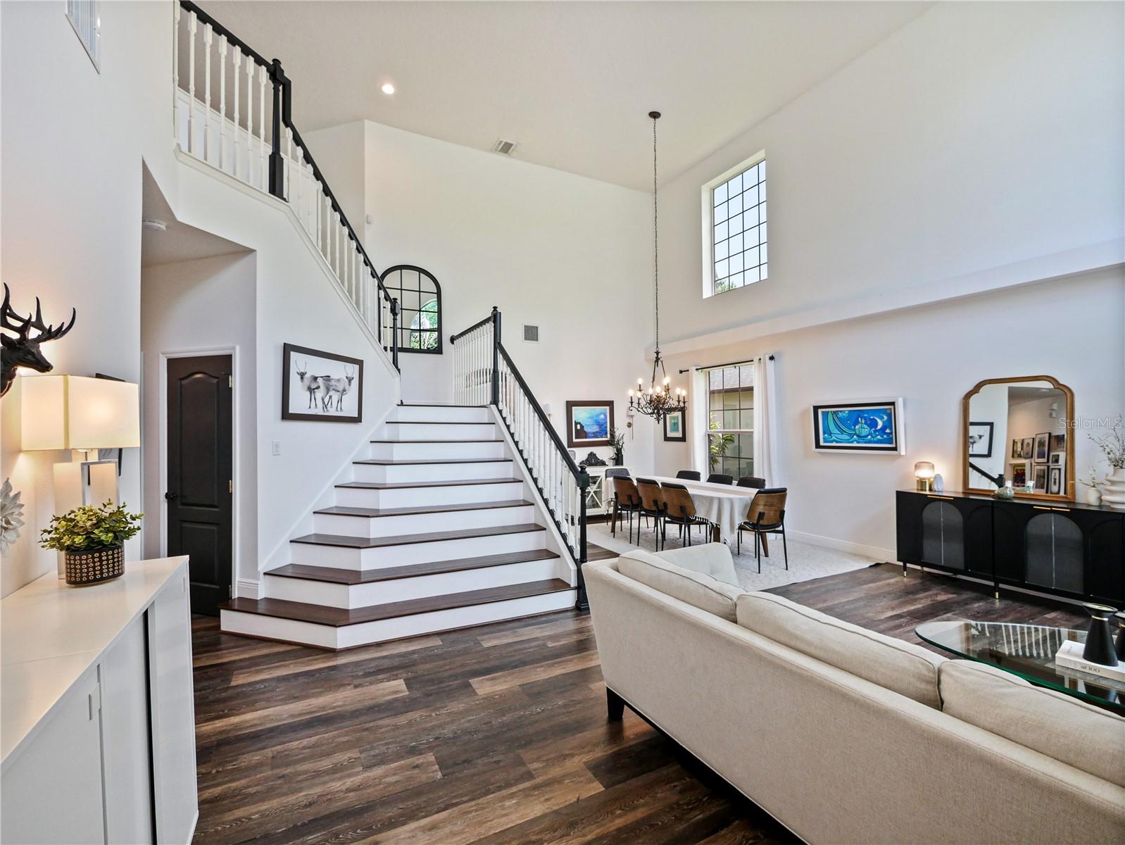 BARRINGTON ESTATES - Residential