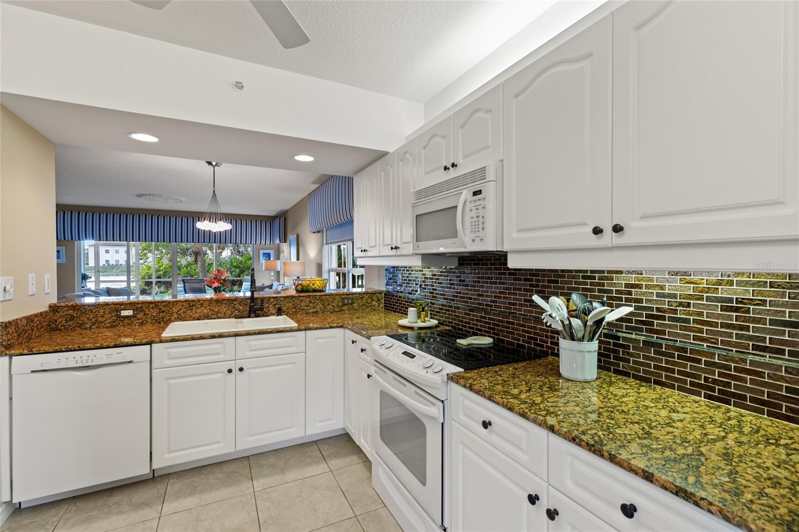 SOUTH PRESERVE 03 AT WATERSIDE VILLAGE PH 01 - Residential
