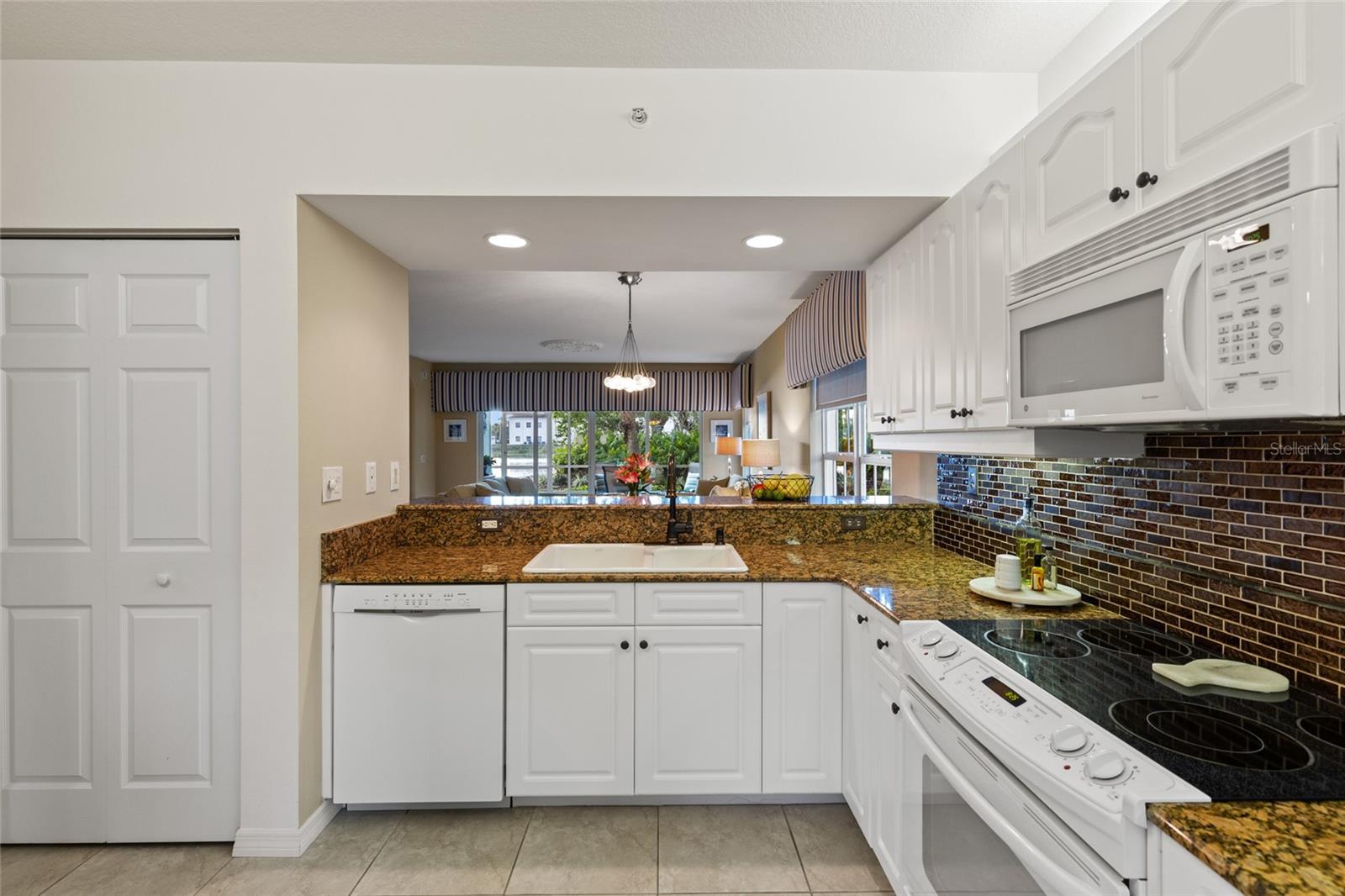 SOUTH PRESERVE 03 AT WATERSIDE VILLAGE PH 01 - Residential