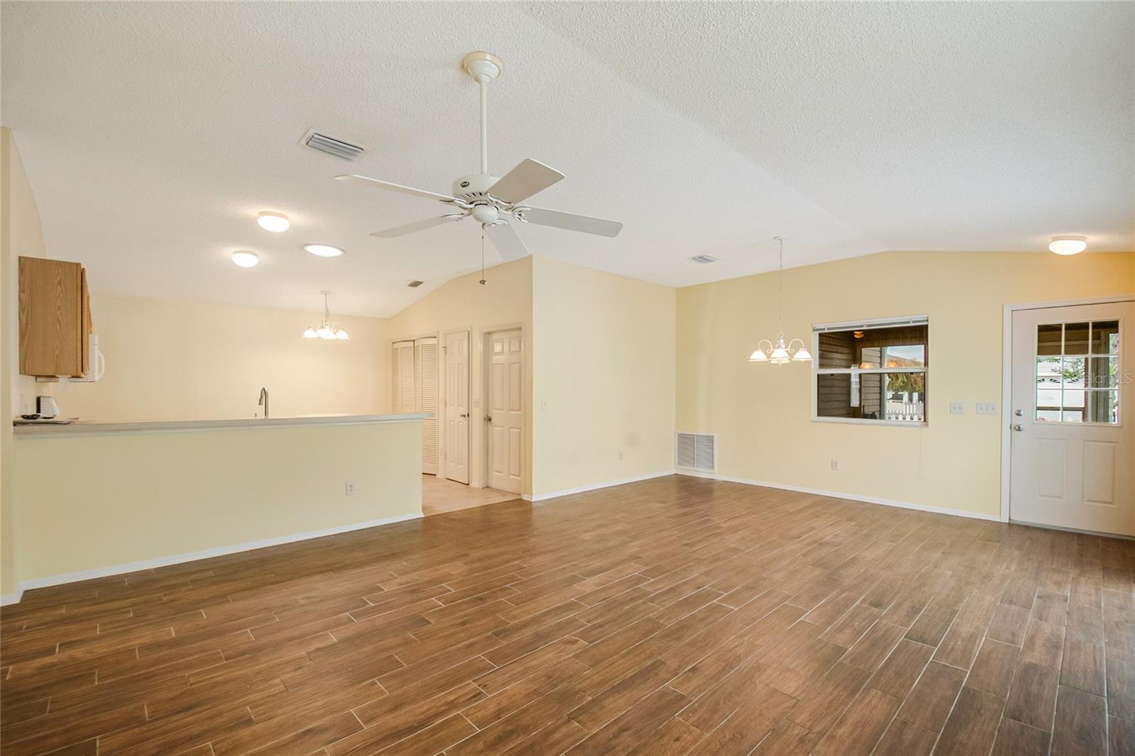 VILLAGES OF SUMTER SOUTHERN OAKS VILLAS - Residential