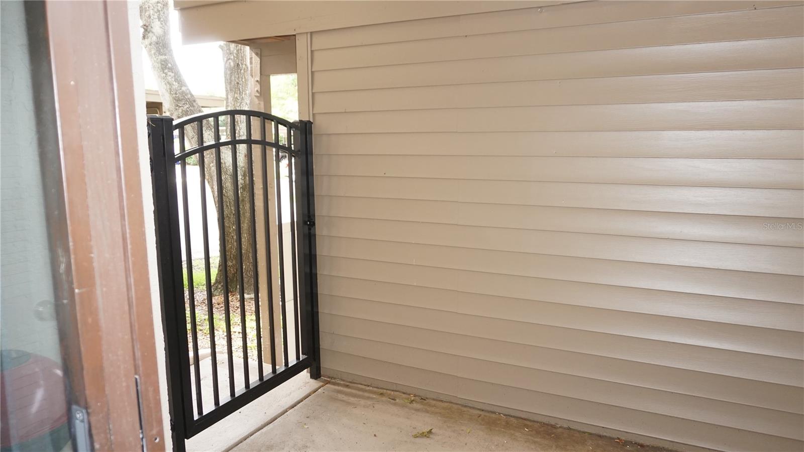 BEACON WOODS WEDGEWOOD CONDO - Residential Lease