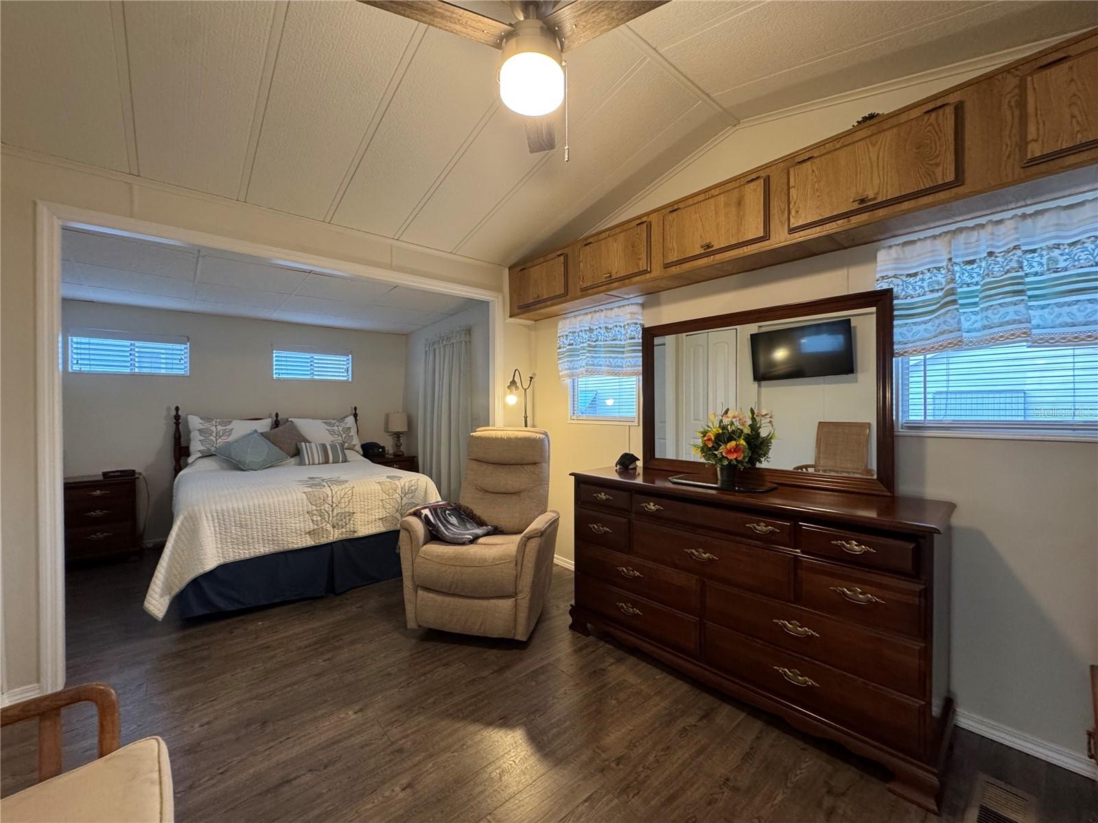 AMERICAN CONDOMINIUM PARKS-ZEPHYRHILLS - Residential