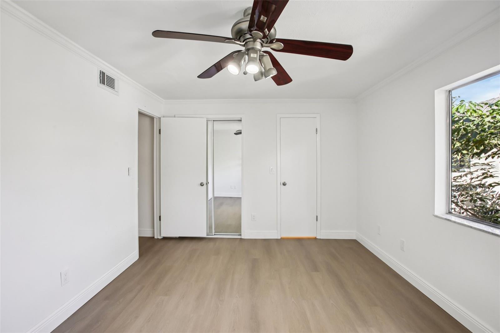 EASTWOOD SHORES 2 PH 2 - Residential