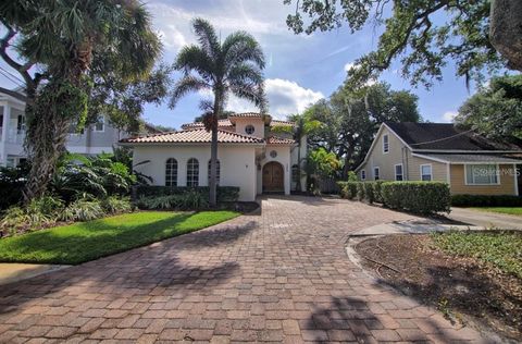 Photo of 5908 S Switzer Avenue, Tampa, FL 33611 (MLS # TB8501003)