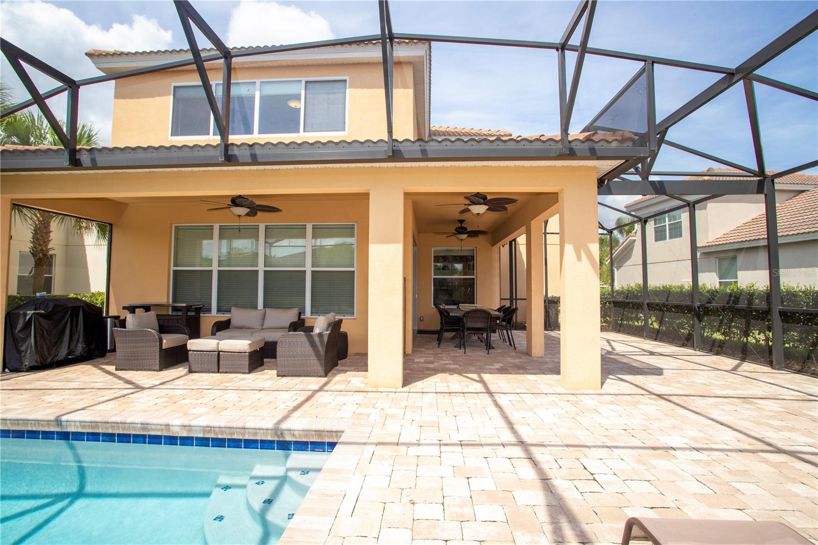 VILLAGEWALK/LK NONAB - Residential