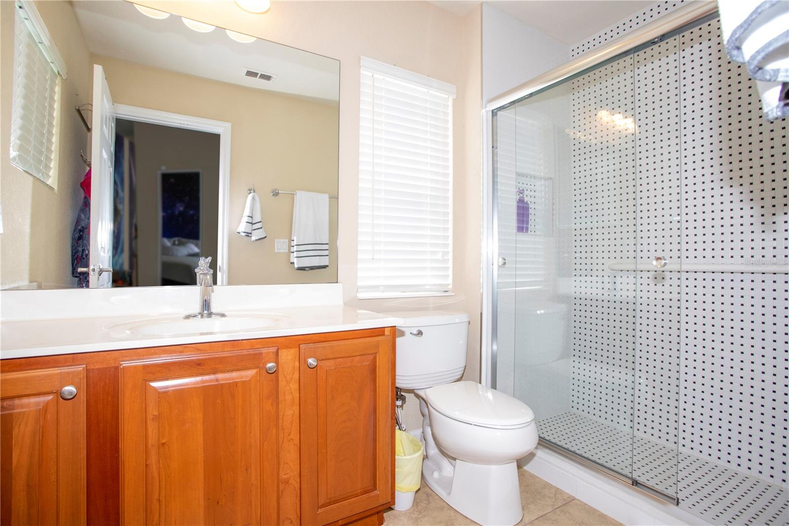 VILLAGEWALK/LK NONAB - Residential