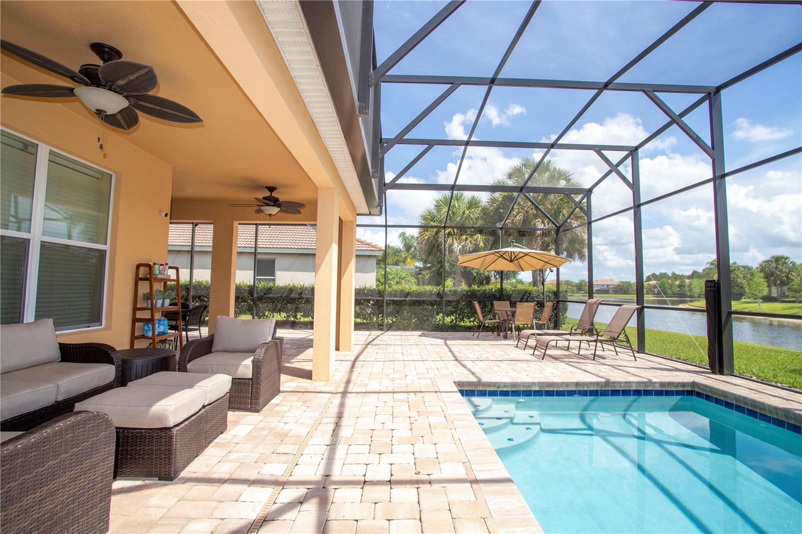 VILLAGEWALK/LK NONAB - Residential