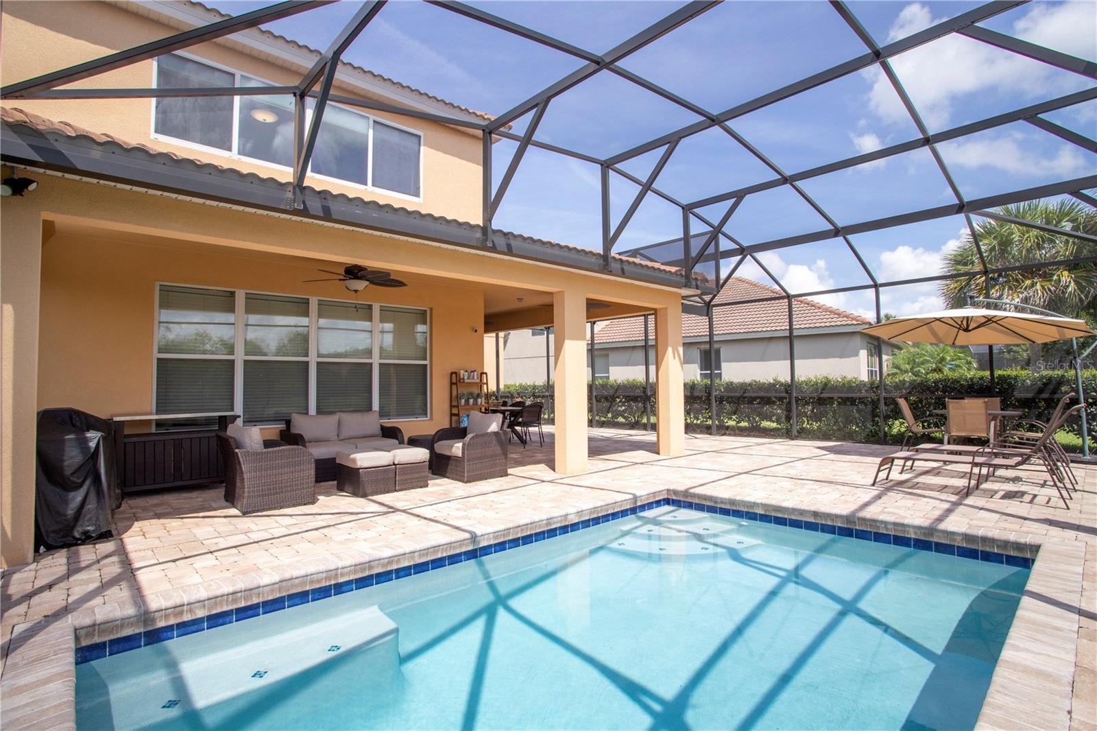 VILLAGEWALK/LK NONAB - Residential