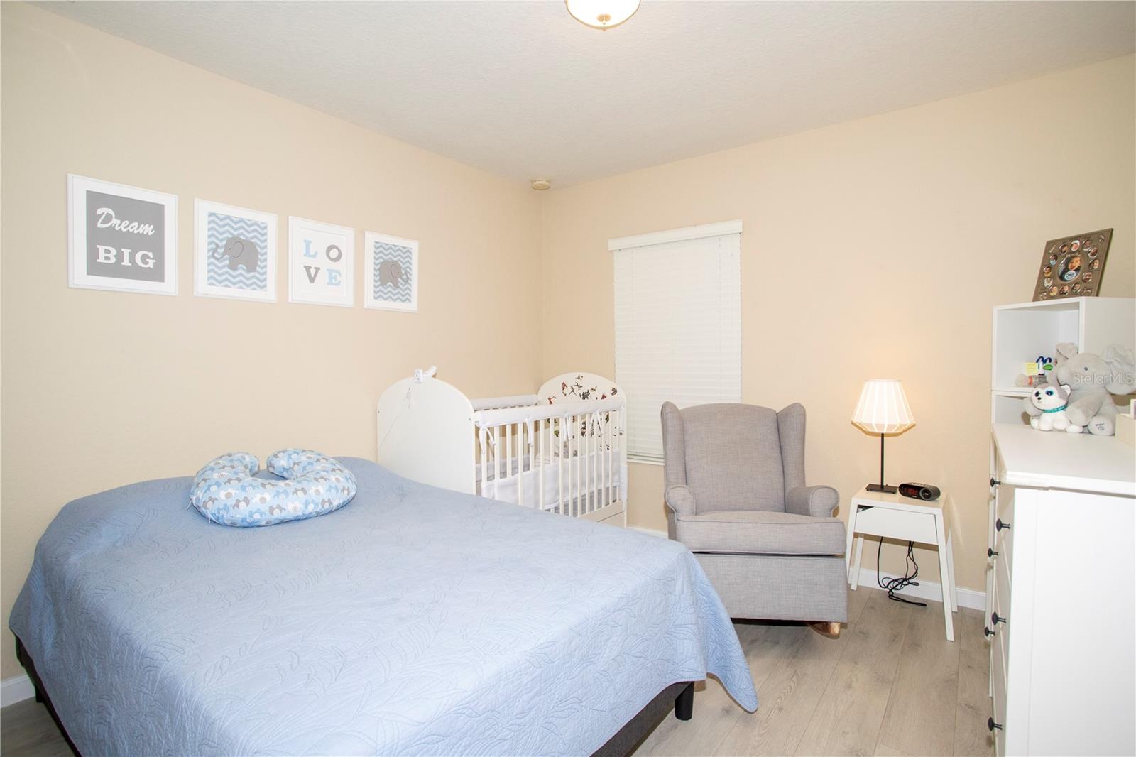 VILLAGEWALK/LK NONAB - Residential