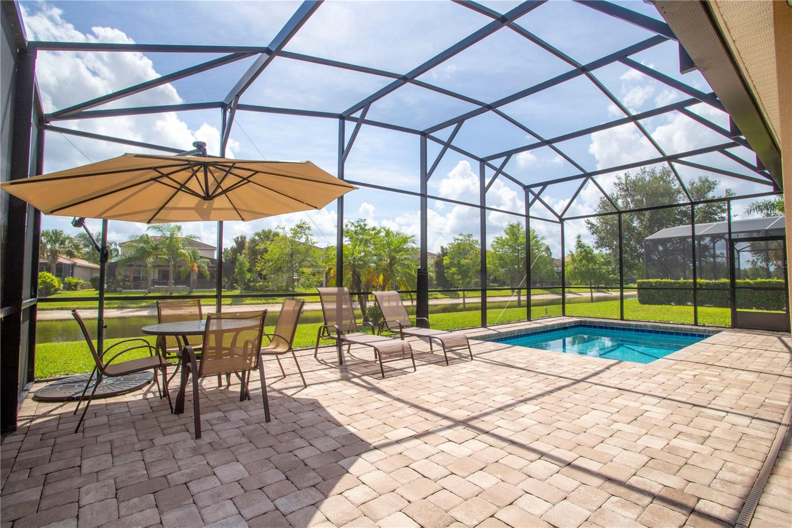 VILLAGEWALK/LK NONAB - Residential