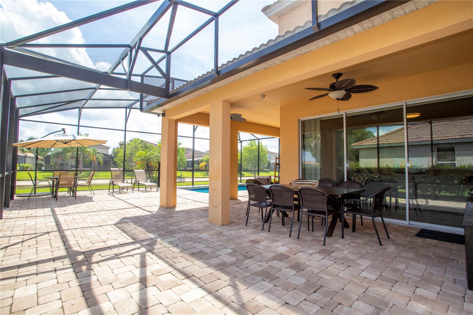 VILLAGEWALK/LK NONAB - Residential