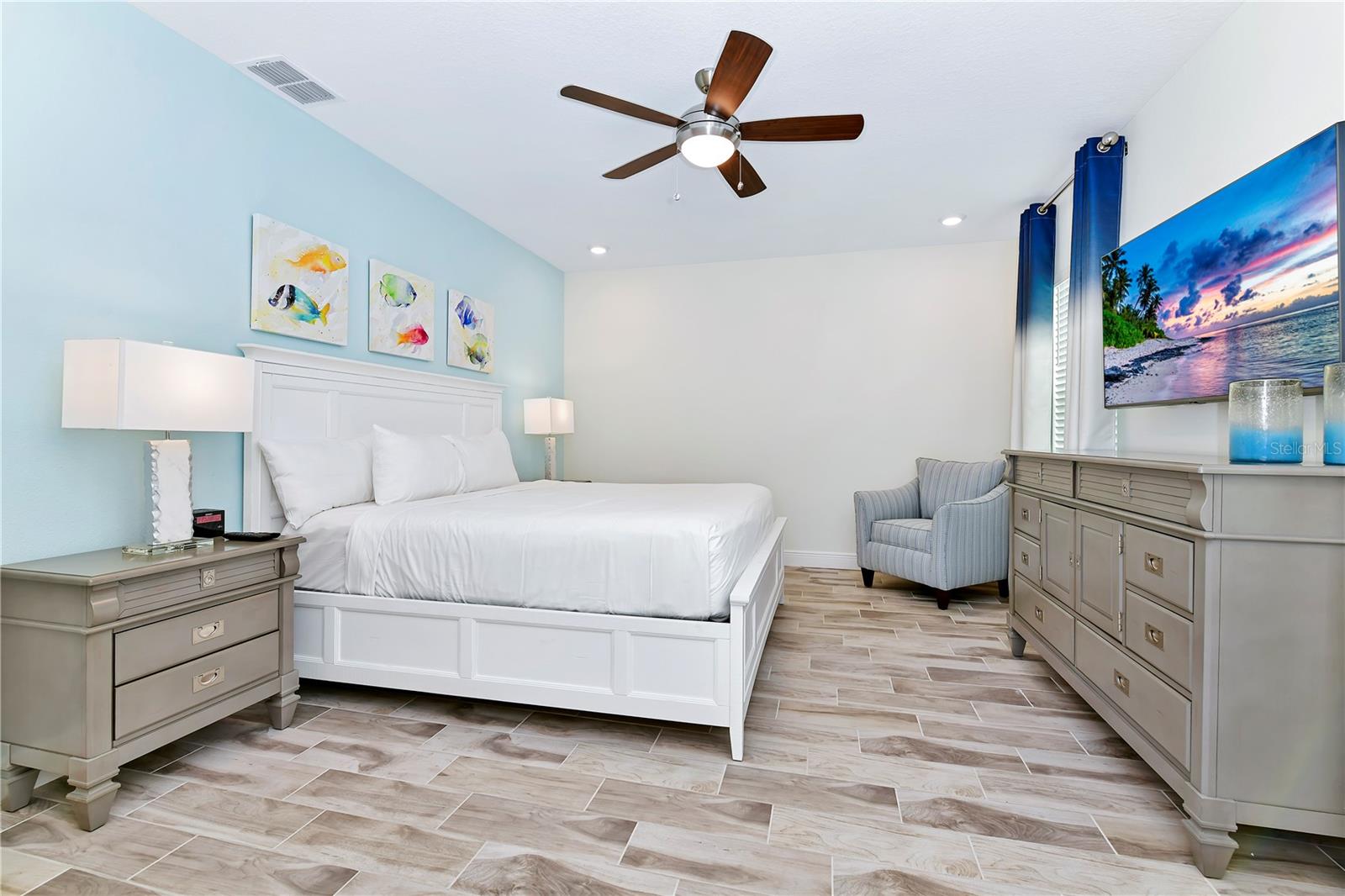 ROLLING OAKS PH 7 - Residential Lease