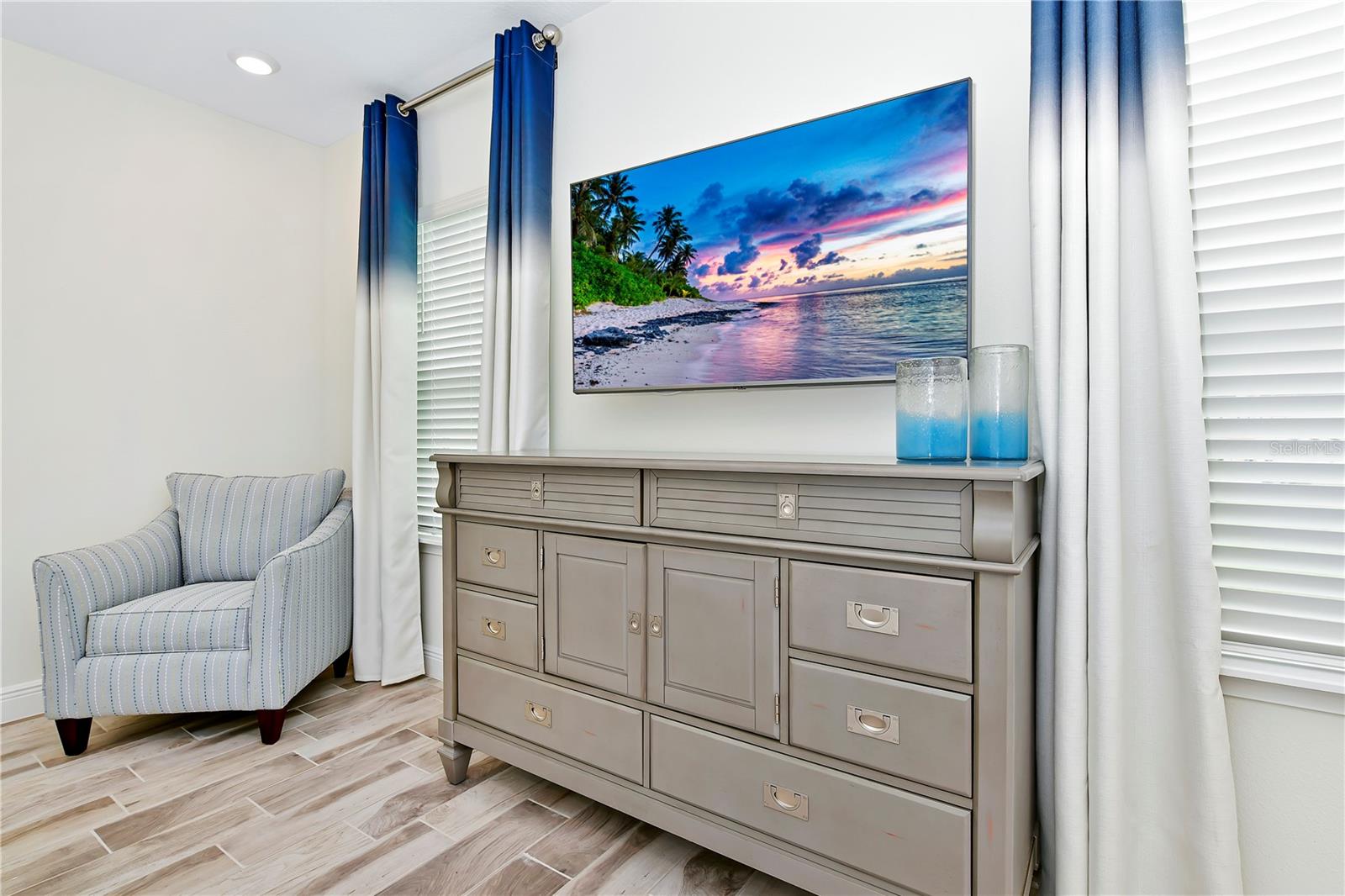 ROLLING OAKS PH 7 - Residential Lease