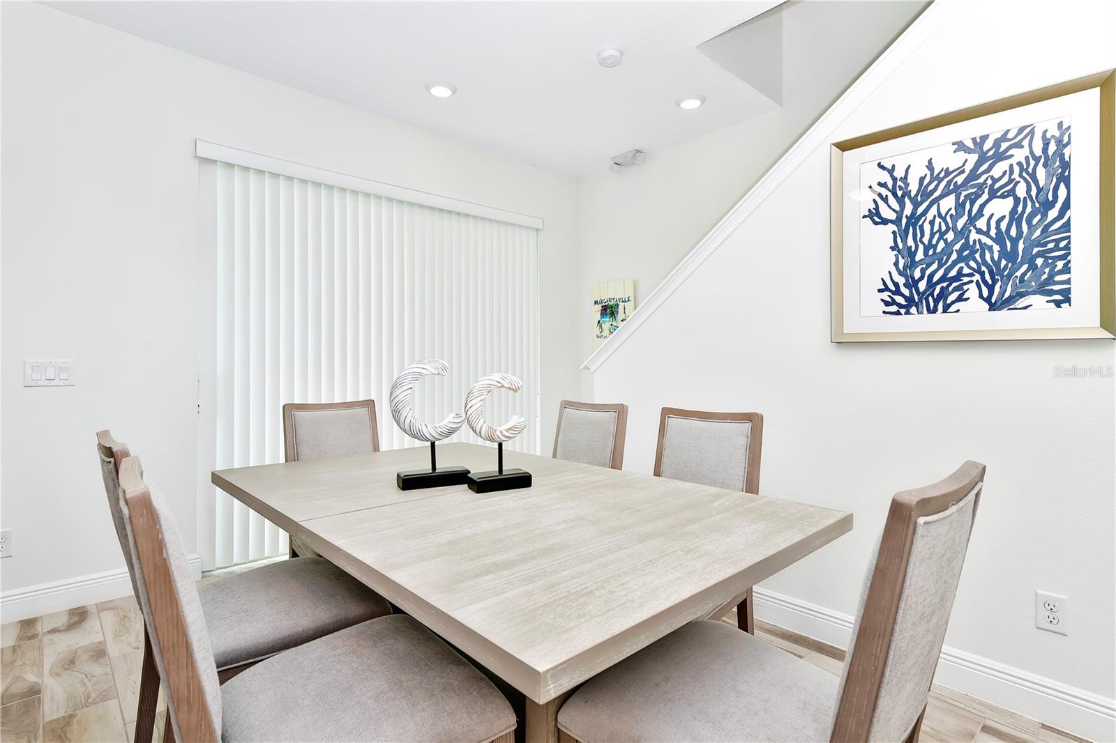 ROLLING OAKS PH 7 - Residential Lease