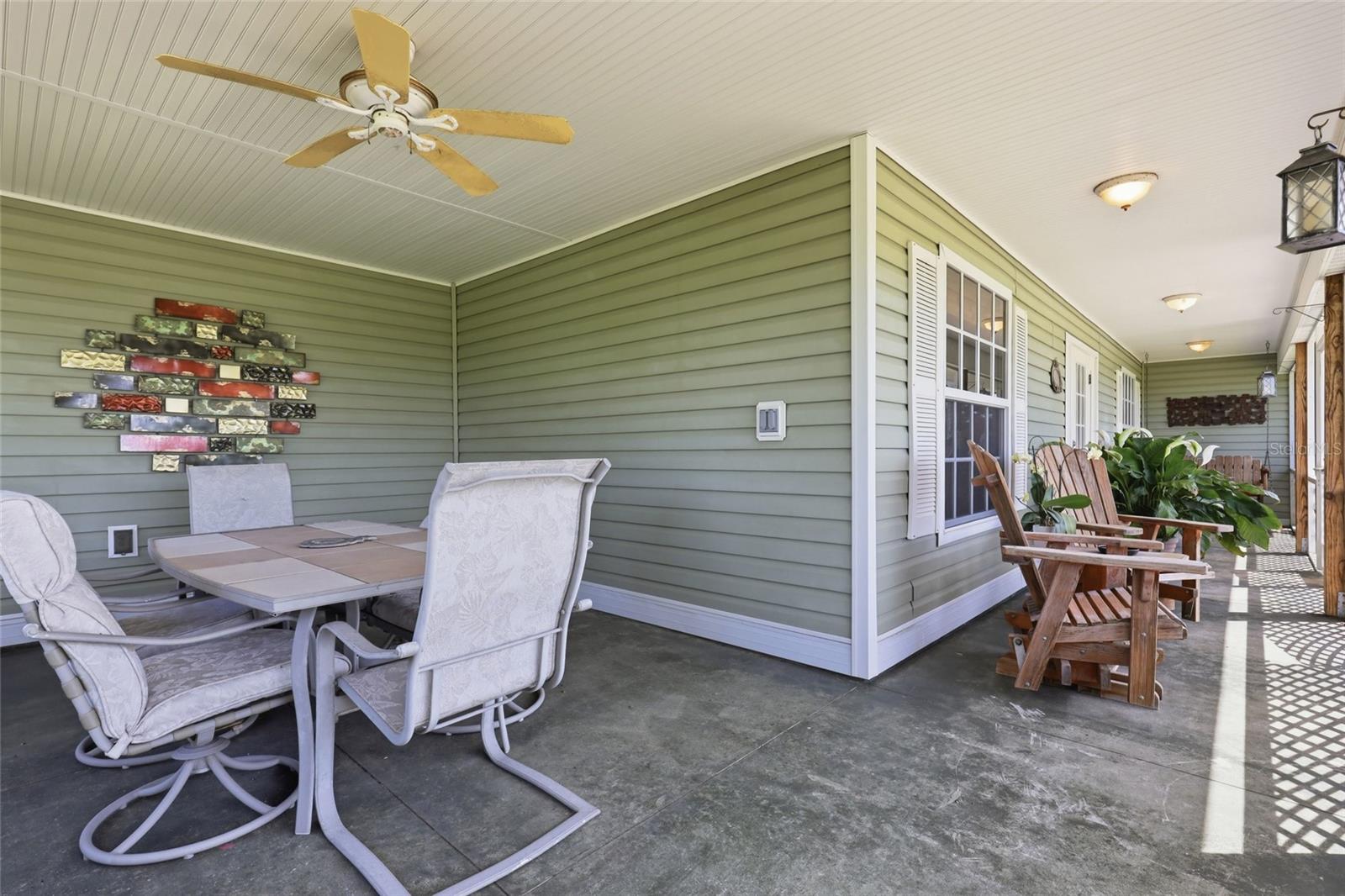 1277 SW EAST CREEK TRAIL