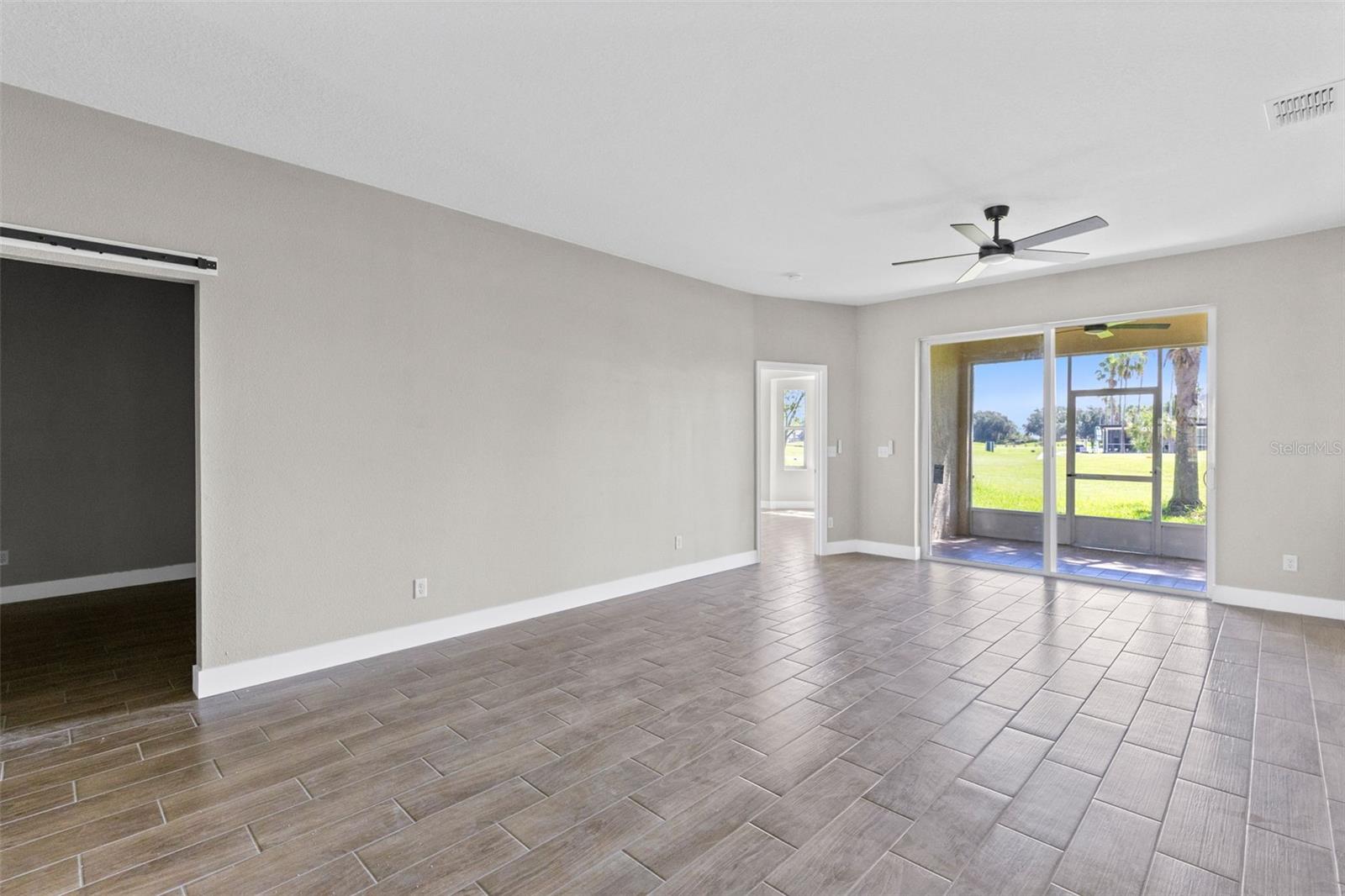 Search 3 183 CLUB VILLAS LANE