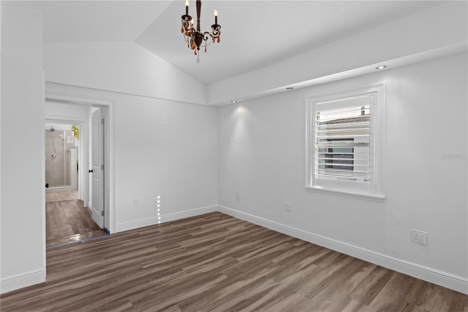 SUNSET PARK - Residential Lease