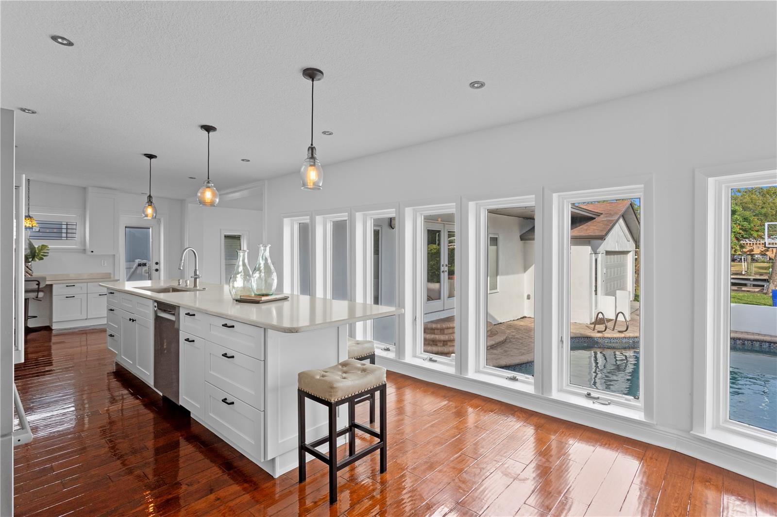 SUNSET PARK - Residential Lease