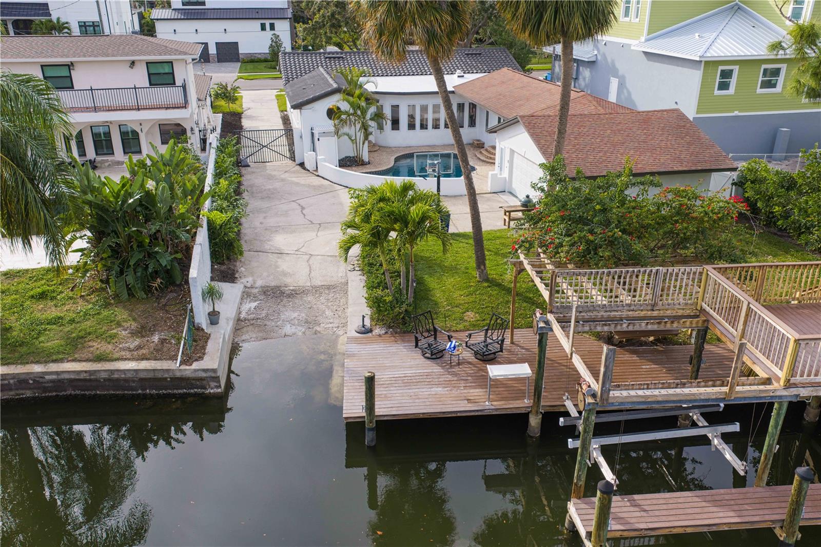 SUNSET PARK - Residential Lease