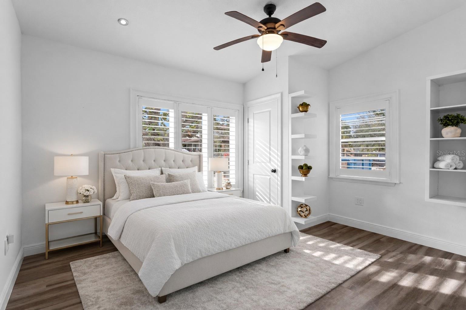 SUNSET PARK - Residential Lease