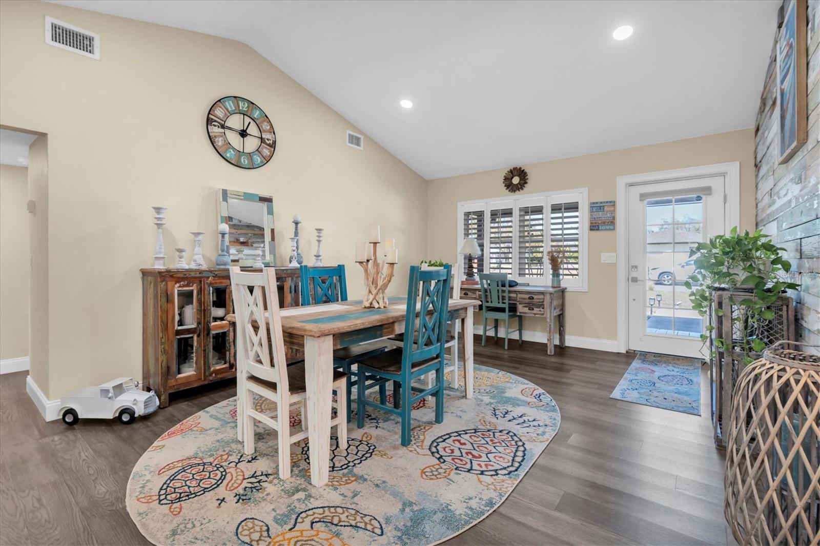 SUN VILLAGE SUB - Residential