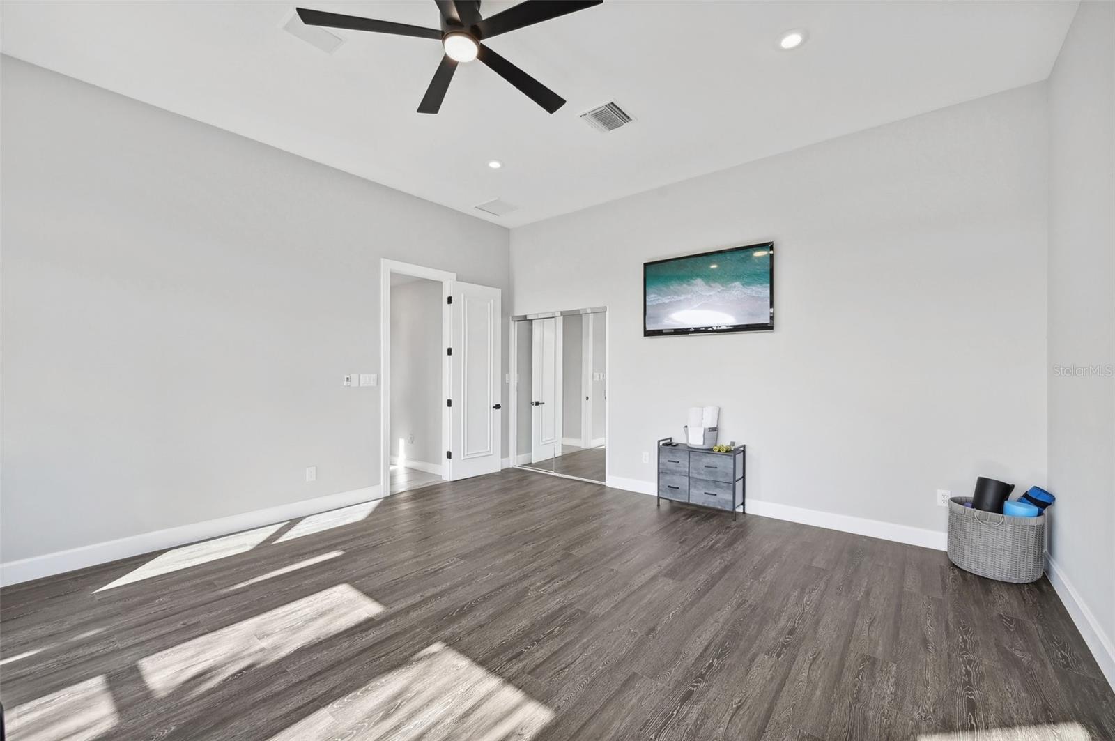 CYPRESS CREEK ESTATES - Residential