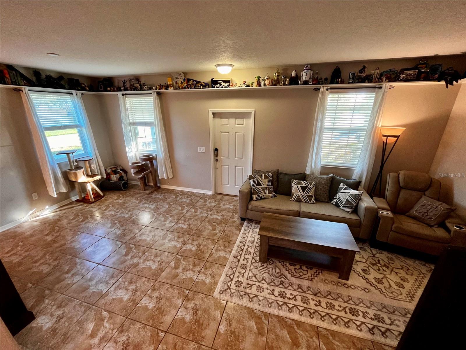 SIGNATURE LAKES PH 3B-6 - Residential