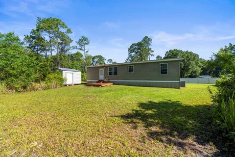 Tiny photo for 23400 Panther Road, Astor, FL 32102 (MLS # G5114262)