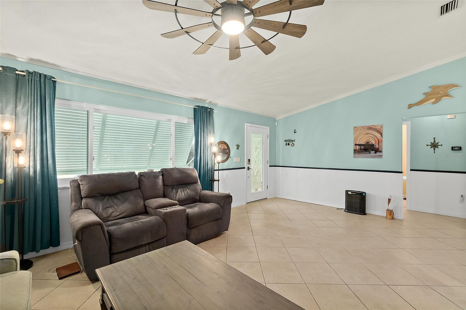 8 CORNING COURT