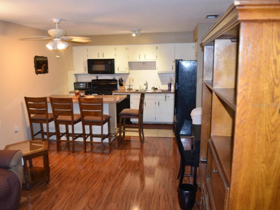 TAHITIAN GARDENS CONDO - Residential Lease