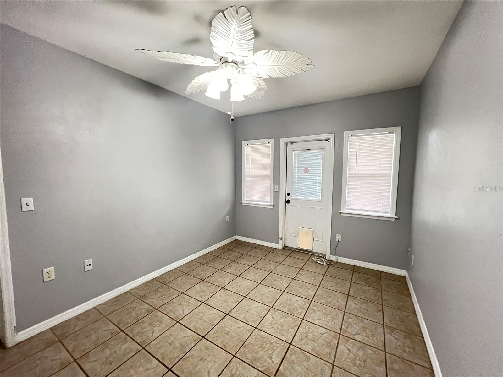 FORT KING HAMMOCK - Residential Lease