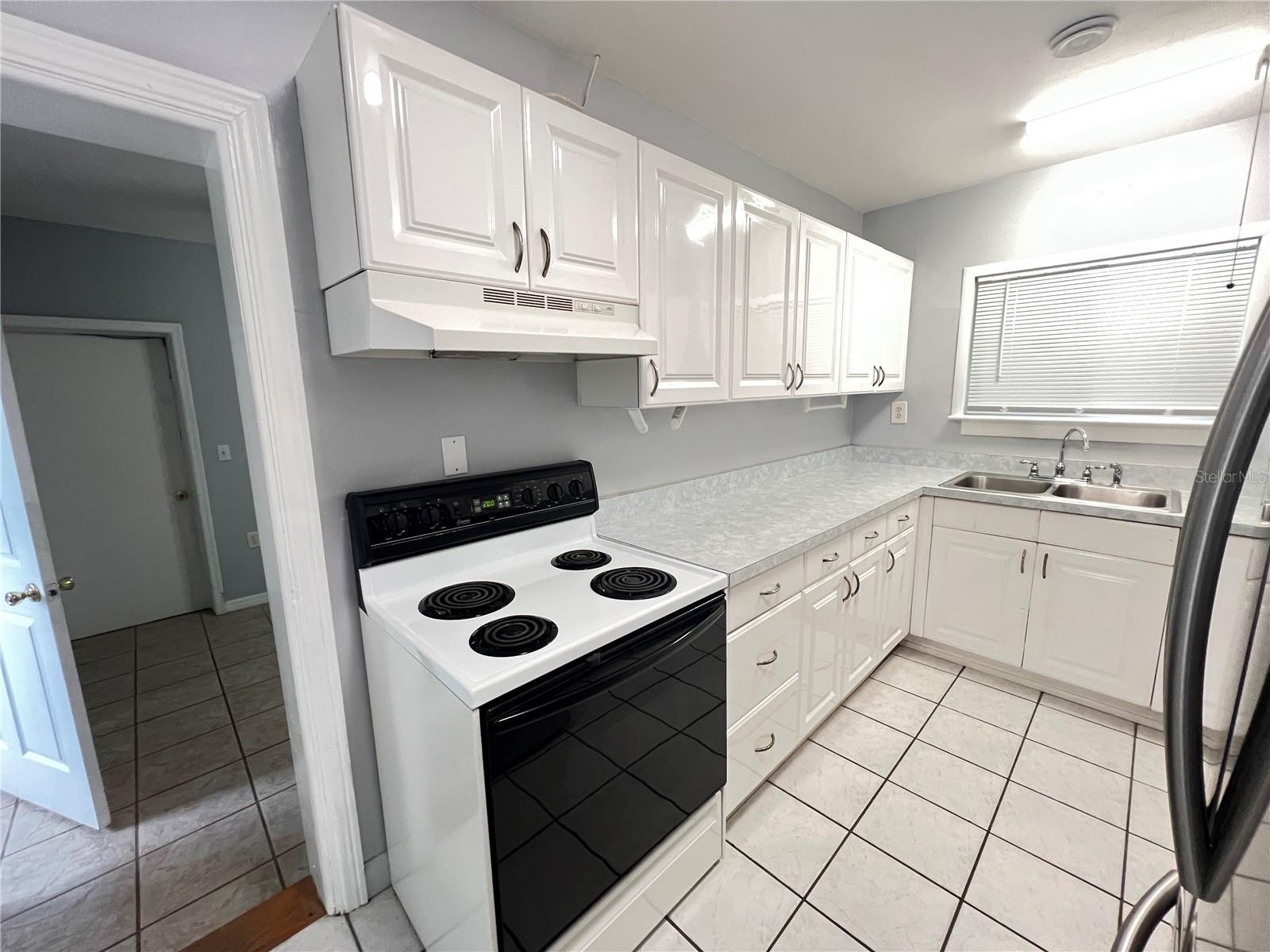 FORT KING HAMMOCK - Residential Lease