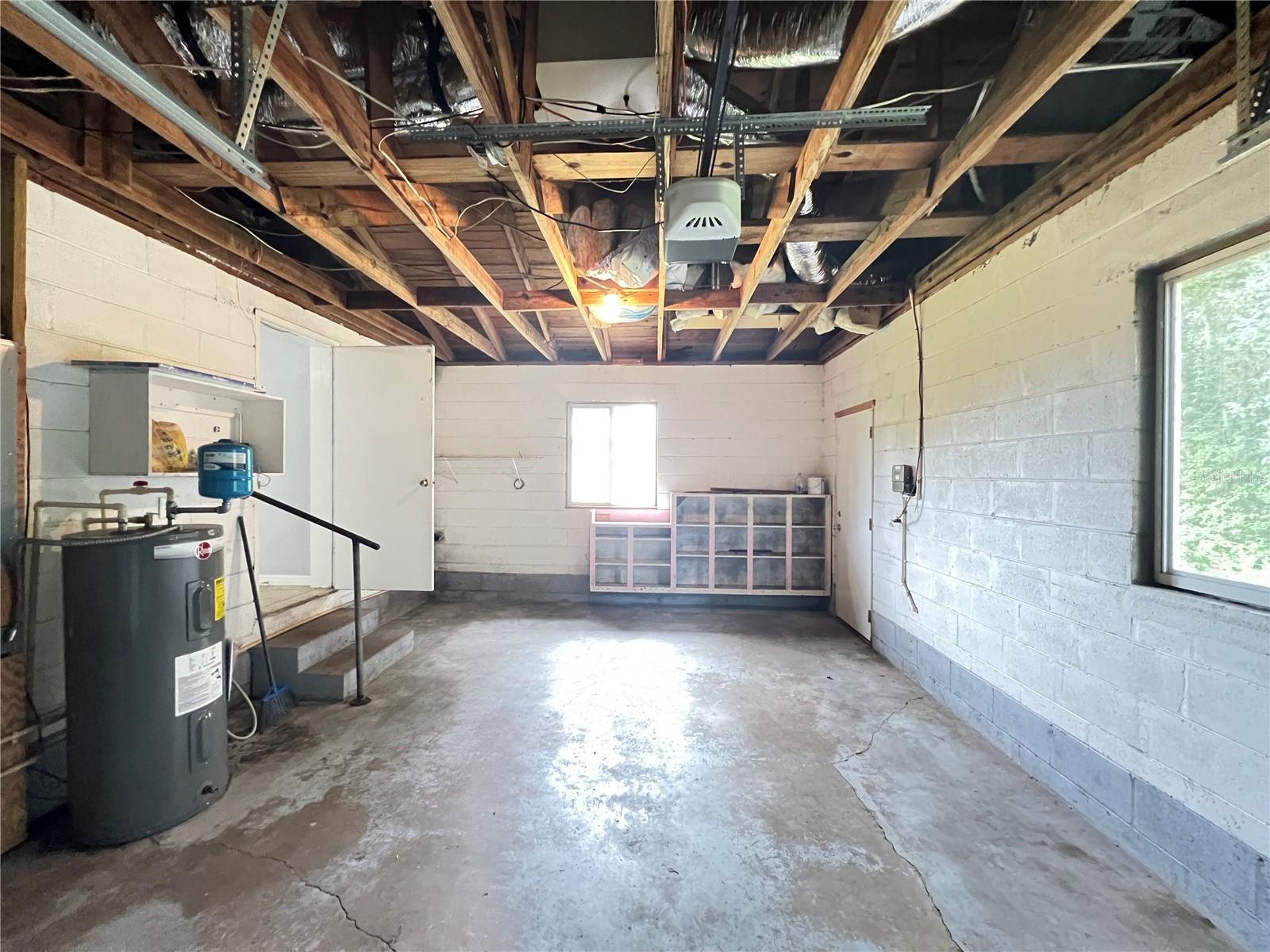 FORT KING HAMMOCK - Residential Lease