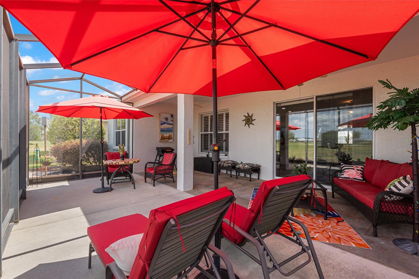 ON TOP OF THE WORLD - Residential